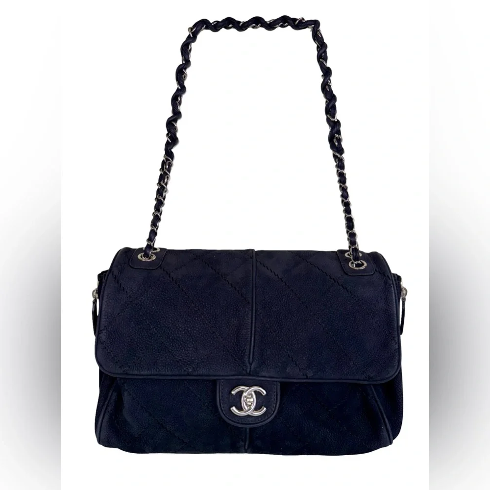 CHANEL TIMELESS CLASSIC DARJEELING FLAP BAG IN BLACK CHANEL NUBUCK LEATHER